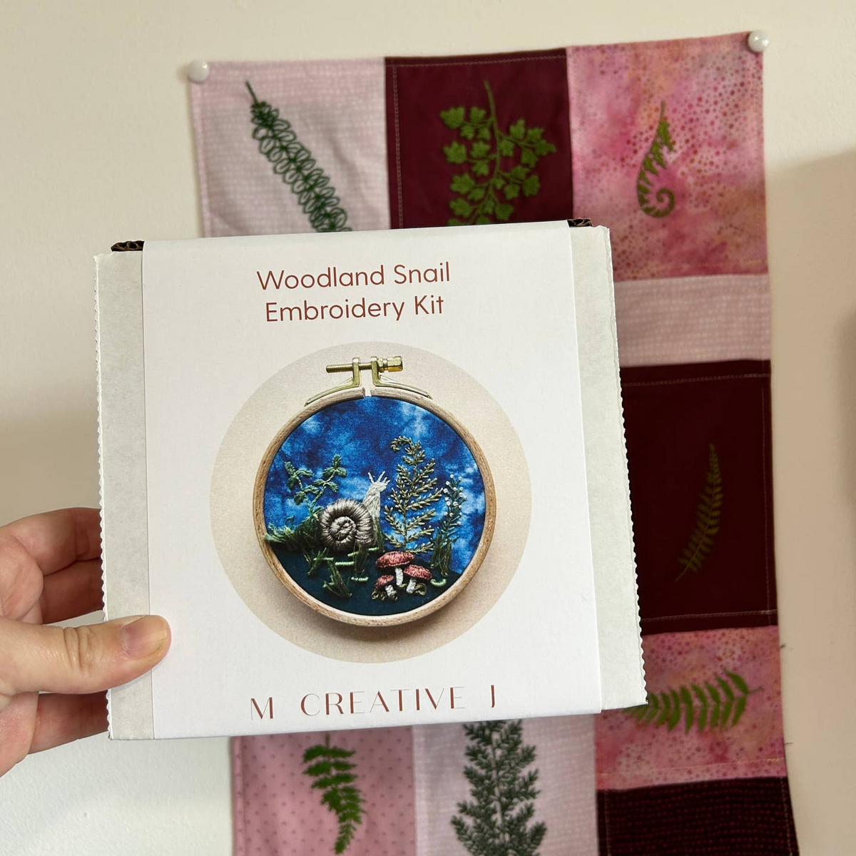 3D Woodland Snail Advanced Embroidery Kit