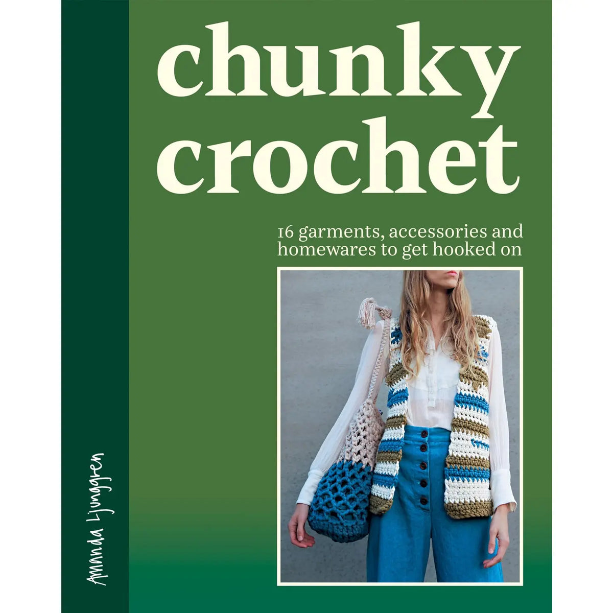 Book cover of 'Chunky Crochet' with a person wearing a crocheted garment.