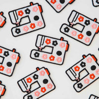 Daisy Sewing Machine Iron-On Patch Sarah Hearts